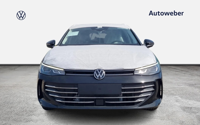Volkswagen Passat cena 205470 przebieg: 5, rok produkcji 2024 z Skaryszew małe 106